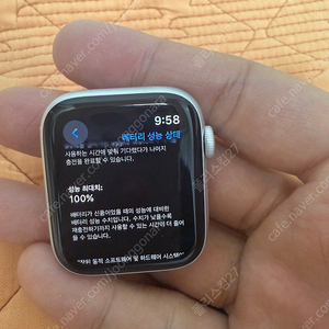 애플워치 SE2 실버 44mm GPS 판매합니다!