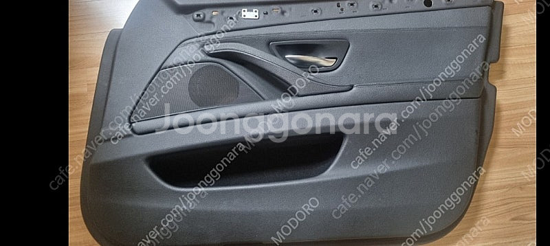 BMW F10 조수석 도어 트림--0