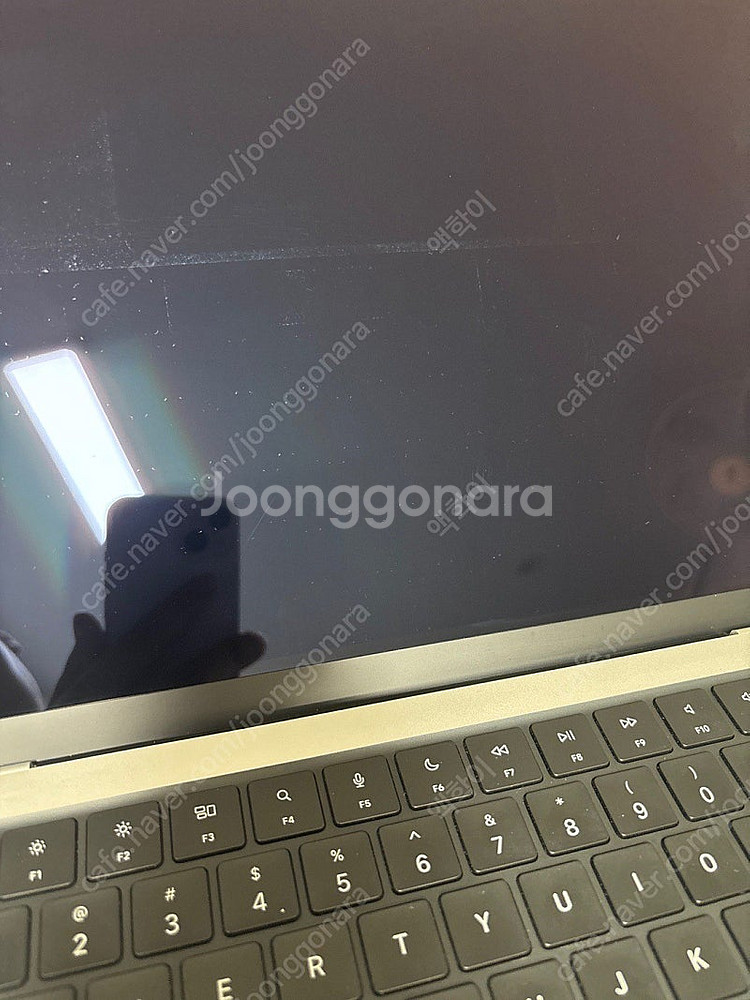(가격내림)맥북프로 m3pro 14인치 고급형 실버 (...--9