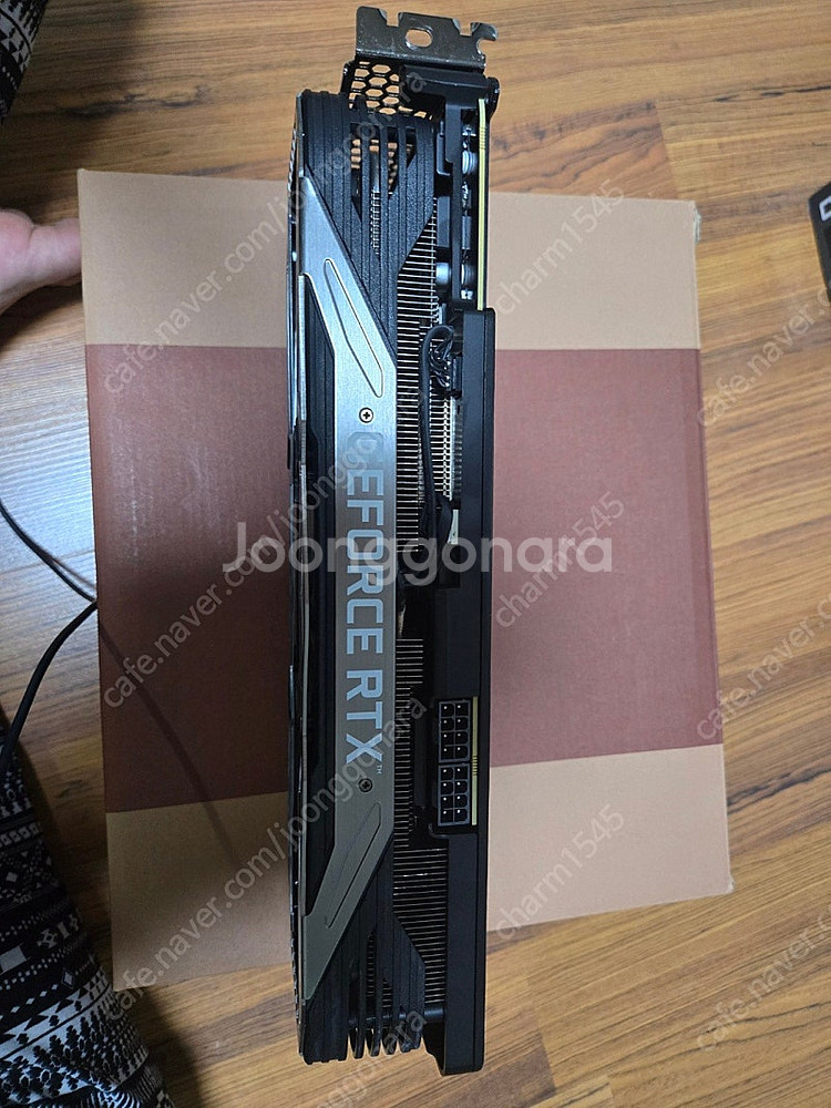 이엠텍 RTX 3080 10GB 블랙에디션 팝니다.--1