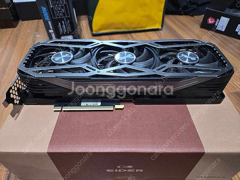 이엠텍 RTX 3080 10GB 블랙에디션 팝니다.--3