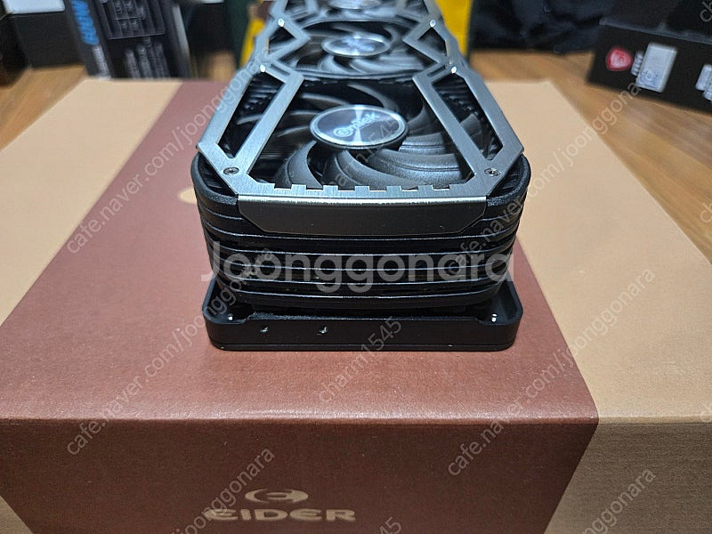 이엠텍 RTX 3080 10GB 블랙에디션 팝니다.--4