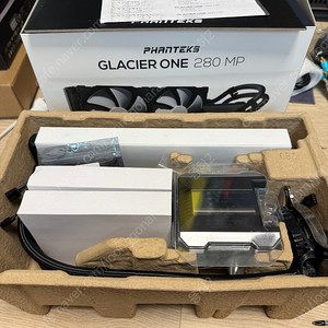 phanteks glacier one 280mp 쿨러