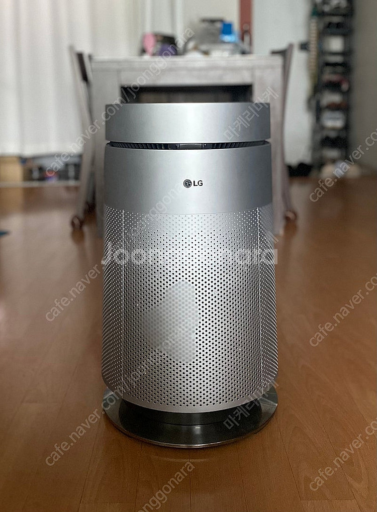 LG 퓨리케어 360 공기청정기 1단(실버 색상) 팝니...--0
