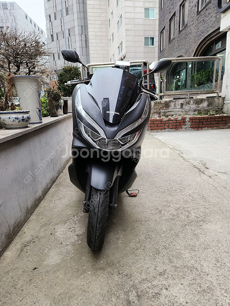 19년식 pcx 판매합니다(10,000km 사용 소폭 ...--0