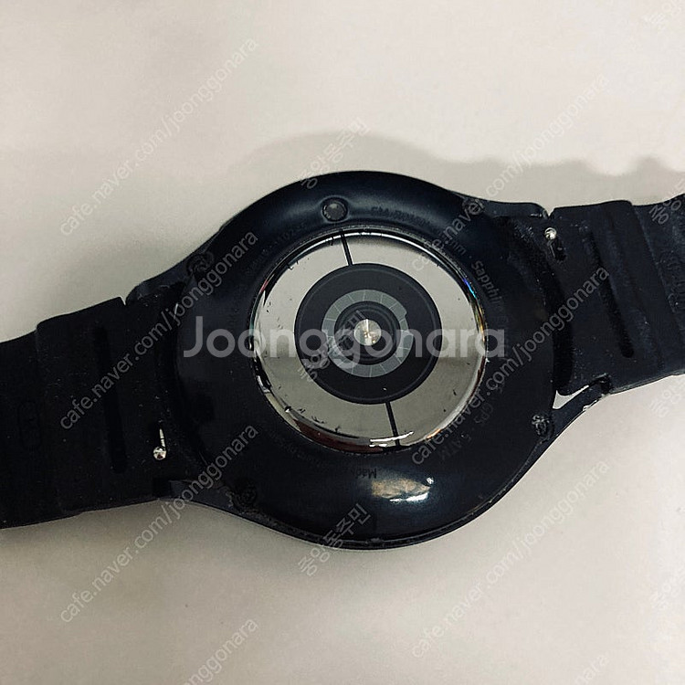 갤럭시 워치5 블랙 44mm 케이블포함 8만원 판매합니...--4