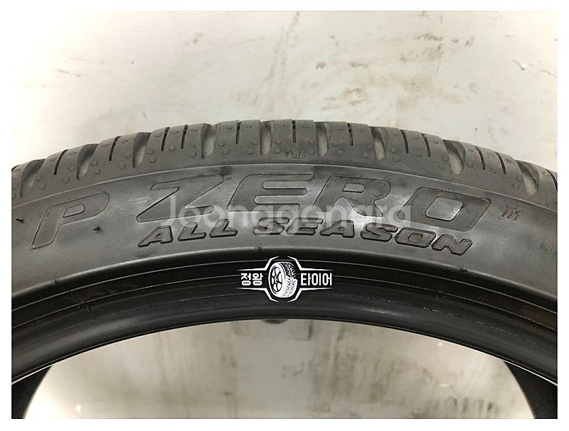 중고타이어 피렐리 피제로 올시즌 245/40R19 올뉴...--3