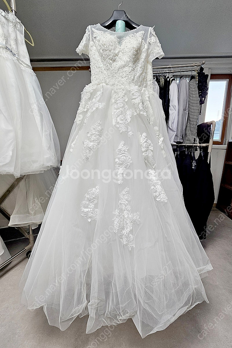 웨딩 드레스(성인.소녀.어린이)용 29벌--5