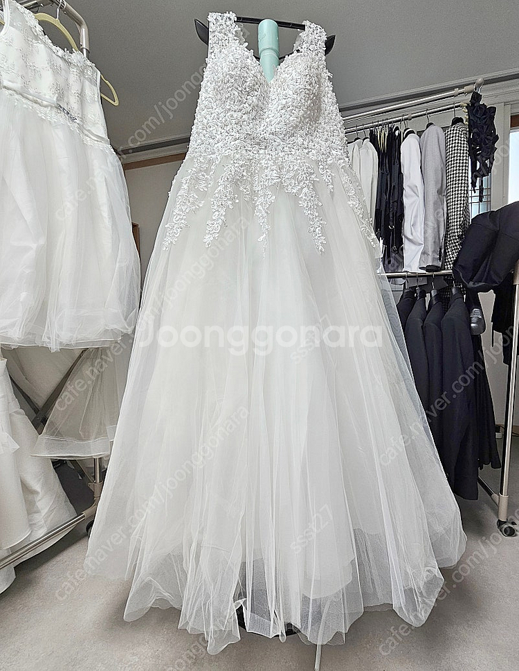 웨딩 드레스(성인.소녀.어린이)용 29벌--8