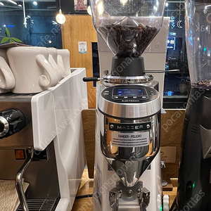 메저 MAZZER LUIGI Spa 커피 그라인더