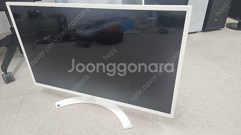 LG 32인치 모니터 화이트 (2개) 32MP58HQW--0
