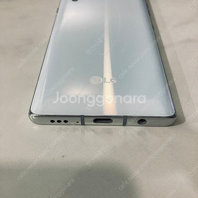 LG G9 벨벳 화이트 128기가 7만원 판매합니다!--2