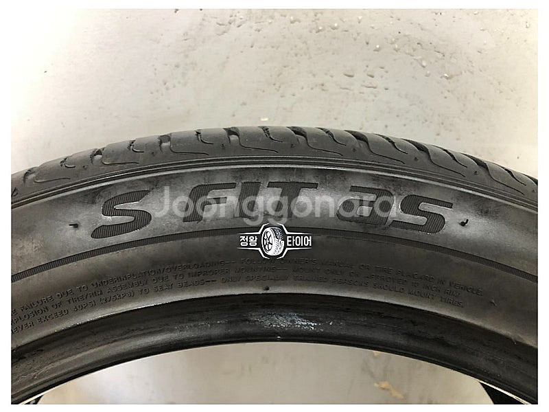 중고타이어 한국타이어 라우펜 S FIT AS 235/4...--3