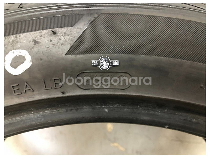 중고타이어 한국타이어 라우펜 S FIT AS 235/4...--5