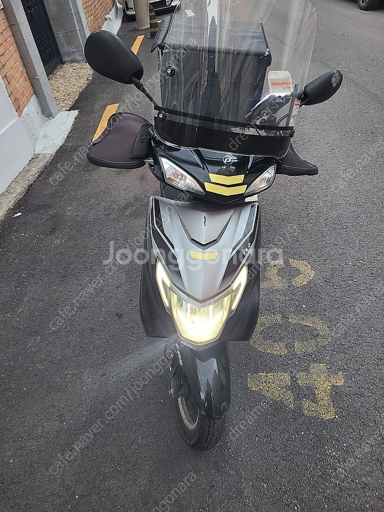 22년식 A급 ucr100 저렴히 팝니다.vf100 서...--1