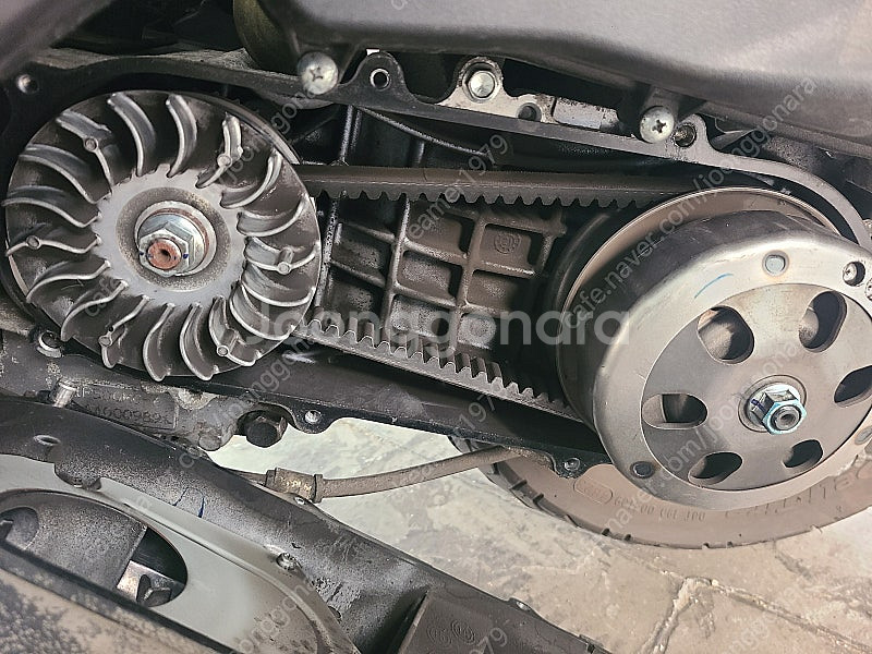 22년식 A급 ucr100 저렴히 팝니다.vf100 서...--4