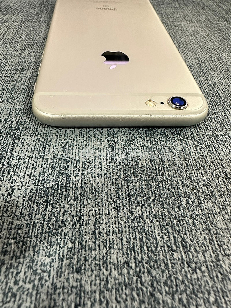 *자급제* 아이폰6S 64G 실버 배터리 78% 10만...--6