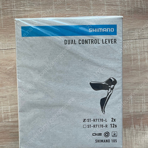 신품(미개봉) SHIMANO 시마노 105 Di2 듀얼 컨트롤레버 ST-R7170 12단 / 왼쪽 1개.