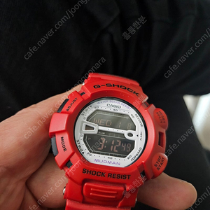 지샥 머드맨 레드 G-9000MX G-SHOCK 판매 합니다.