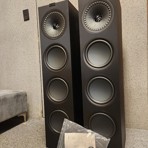 KEF Q900 팝니다. 보관만 하다 팜