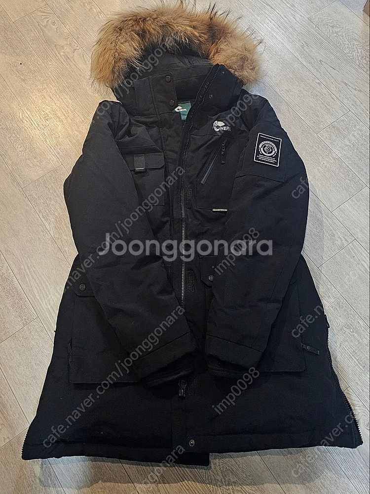 네파 패딩 구스다운 점퍼 팝니다--0