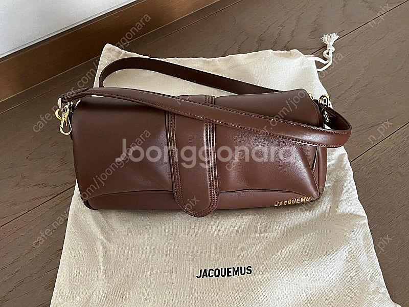 자크뮈스 르 밤비무 플랩백 미디움 브라운--1