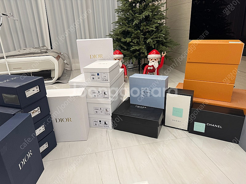 디올, 루이비통, 샤넬, 구찌, 프라다 등 선물박스 판...--0