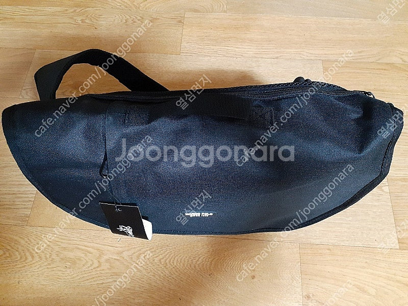가방새거입니다 남여공녀 사이즈넉넉해 여러가지 사용해요 ...--2