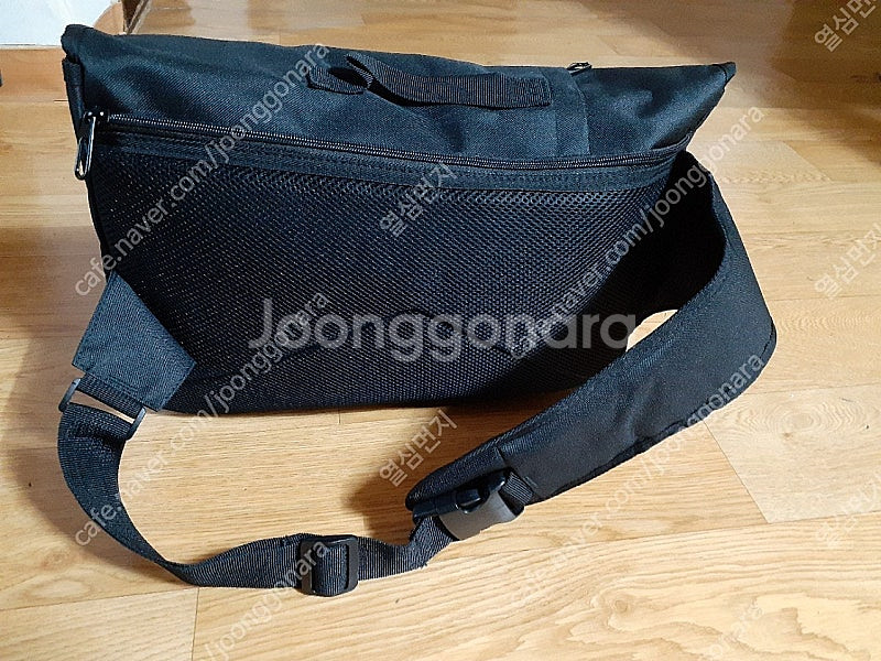 가방새거입니다 남여공녀 사이즈넉넉해 여러가지 사용해요 ...--6