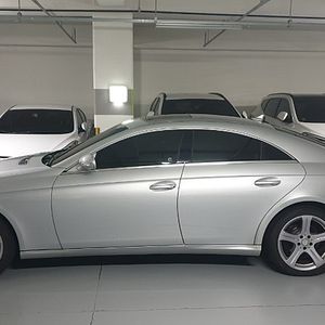 W219 CLS350 2006년