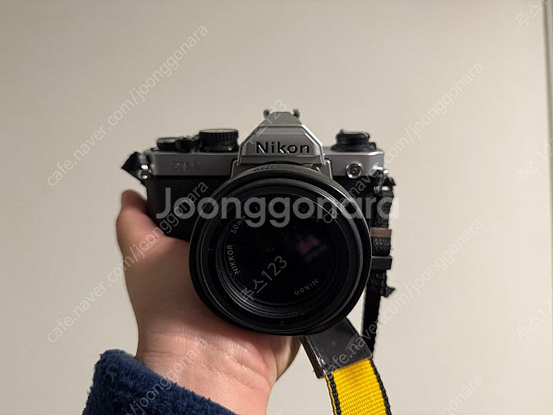 니콘 fm2 초s급 팝니다 (50mm 1.4 포함)--0