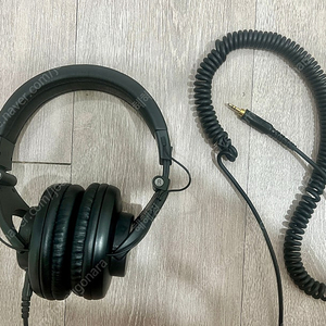 SHURE SRH440 헤드폰