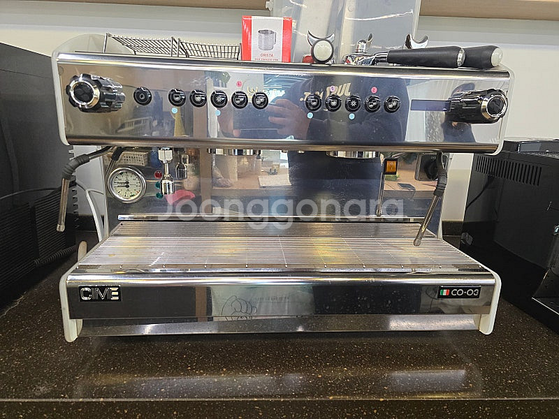 커피머신 씨메03 라이트2 그룹팝니다--0