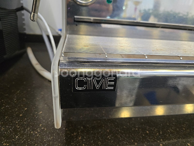 커피머신 씨메03 라이트2 그룹팝니다--2