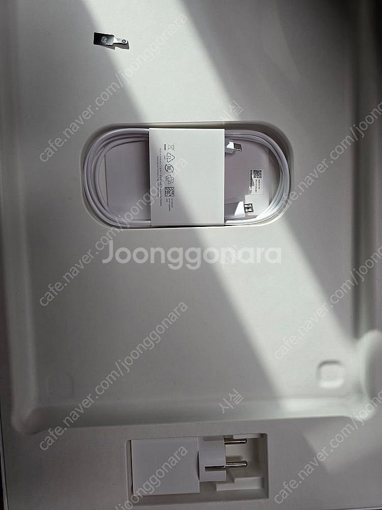 갤럭시북4 프로 16인치 윈도우 포함 S급 판매--1