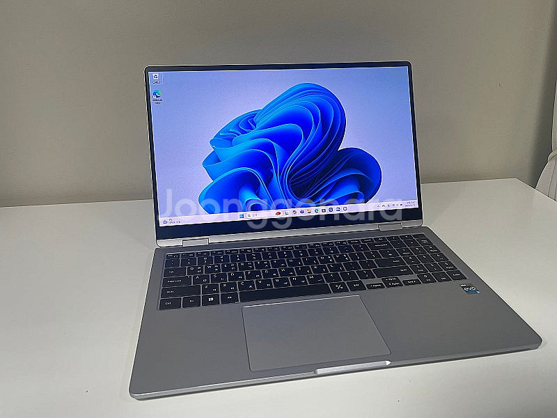 삼성 갤럭시북3 360 NT750QFG-KM58S (SSD 256GB)--0