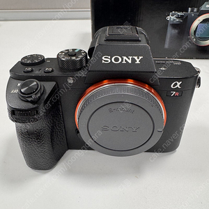 Sony A7R2 바디 (셔터박스 교체, 점검/클리닝 완료)