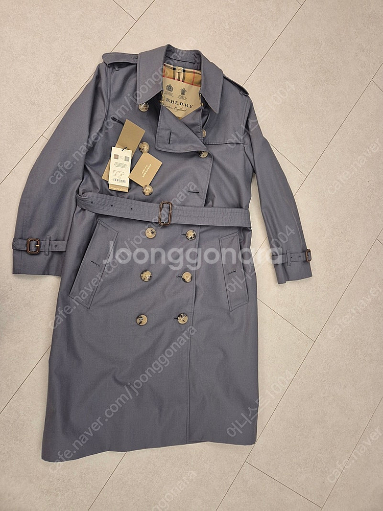 버버리 켄싱턴 미드그레이 UK8--1