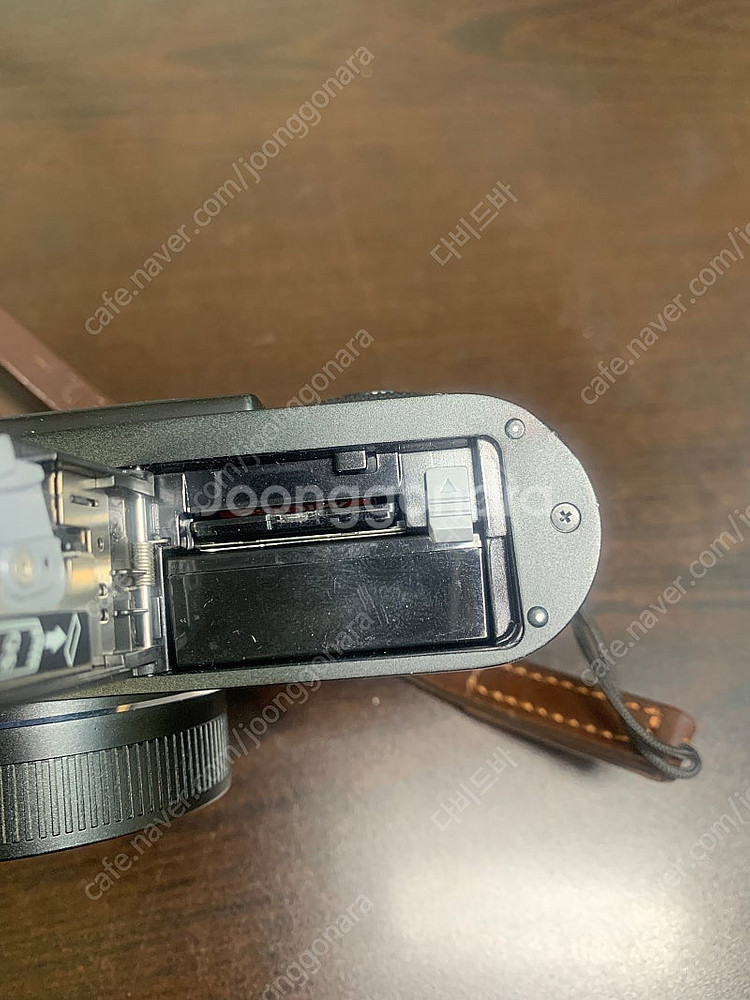 라이카 x1 판매합니다.--4