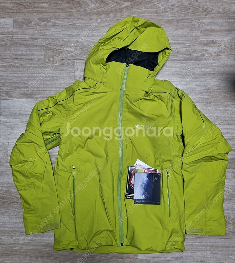 아크테릭스 벤티 자켓(새제품)--1