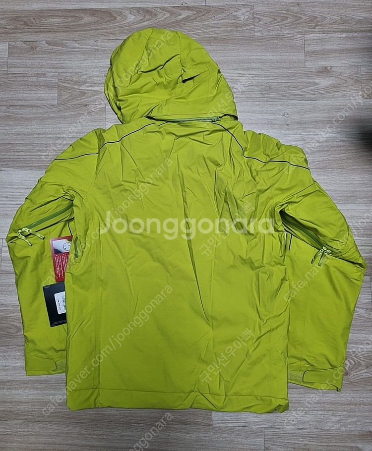 아크테릭스 벤티 자켓(새제품)--2