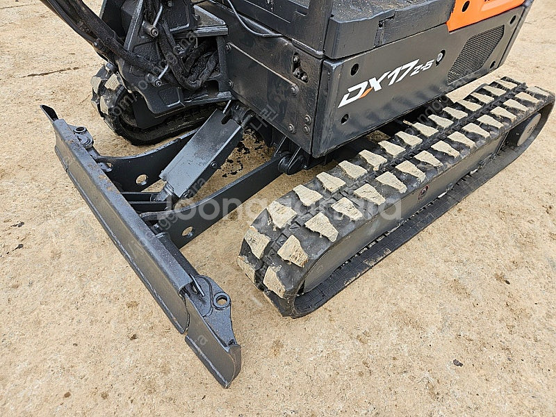 두산 DX17Z 7 2019년식 트랙신품 버켓3종 1.7톤급 미니 중고굴삭기 미니017--8