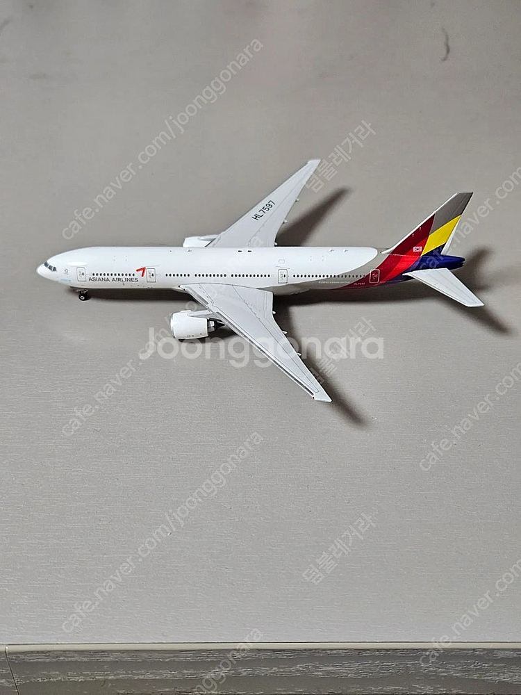 1:400 HL7597 B777-28E/ER 아시아나항...--0