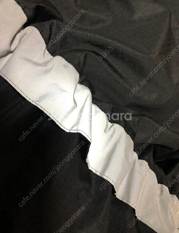 발렌시아가 롱패딩 롱점퍼 판매합니다--2