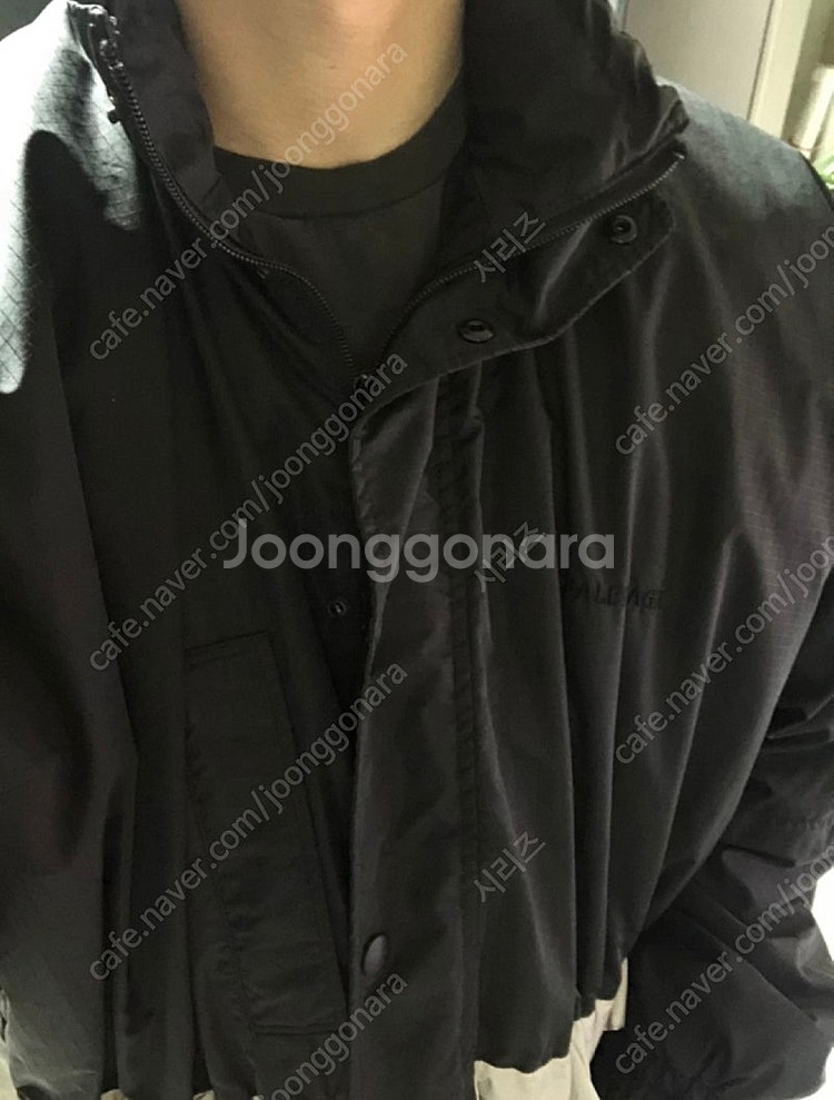 발렌시아가 롱패딩 롱점퍼 판매합니다--7
