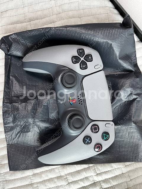 30주년 ps5 디지털 슬림 S급 판매합니다--2