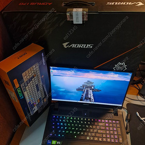 기가바이트 게이밍노트북 AORUS 17G XD (I7-11800H, RTX3070)