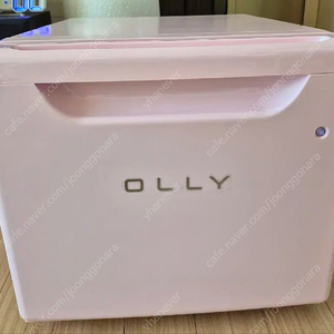 OLLY 저소음 미니 냉장고 24L 문자 주세요. 채팅 못봅니다.