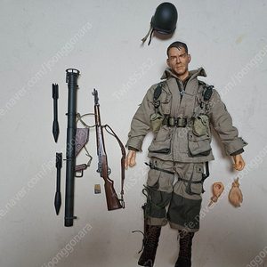 드래곤사 액션피겨(WW2 101st AIRBORNE, BAZOOKA)