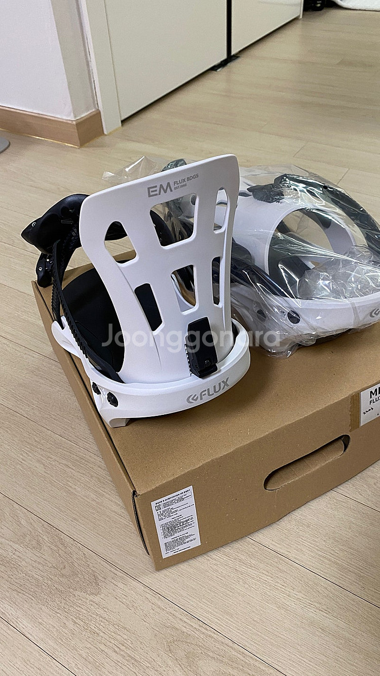 신품 플럭스 바인딩 팝니다. Flux DS, GT--3